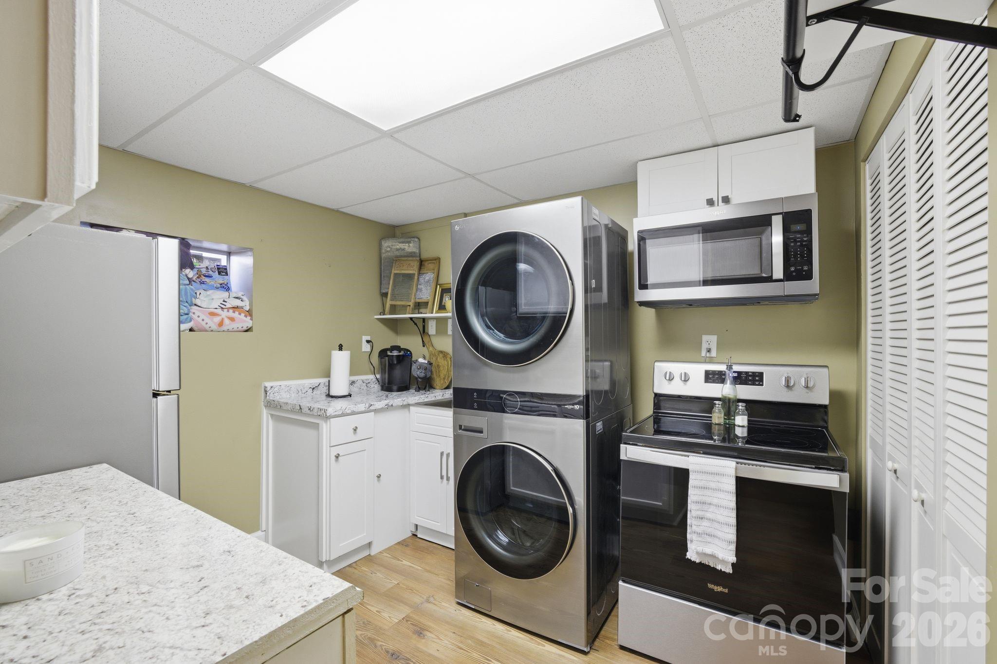 Shady Cove - Residential