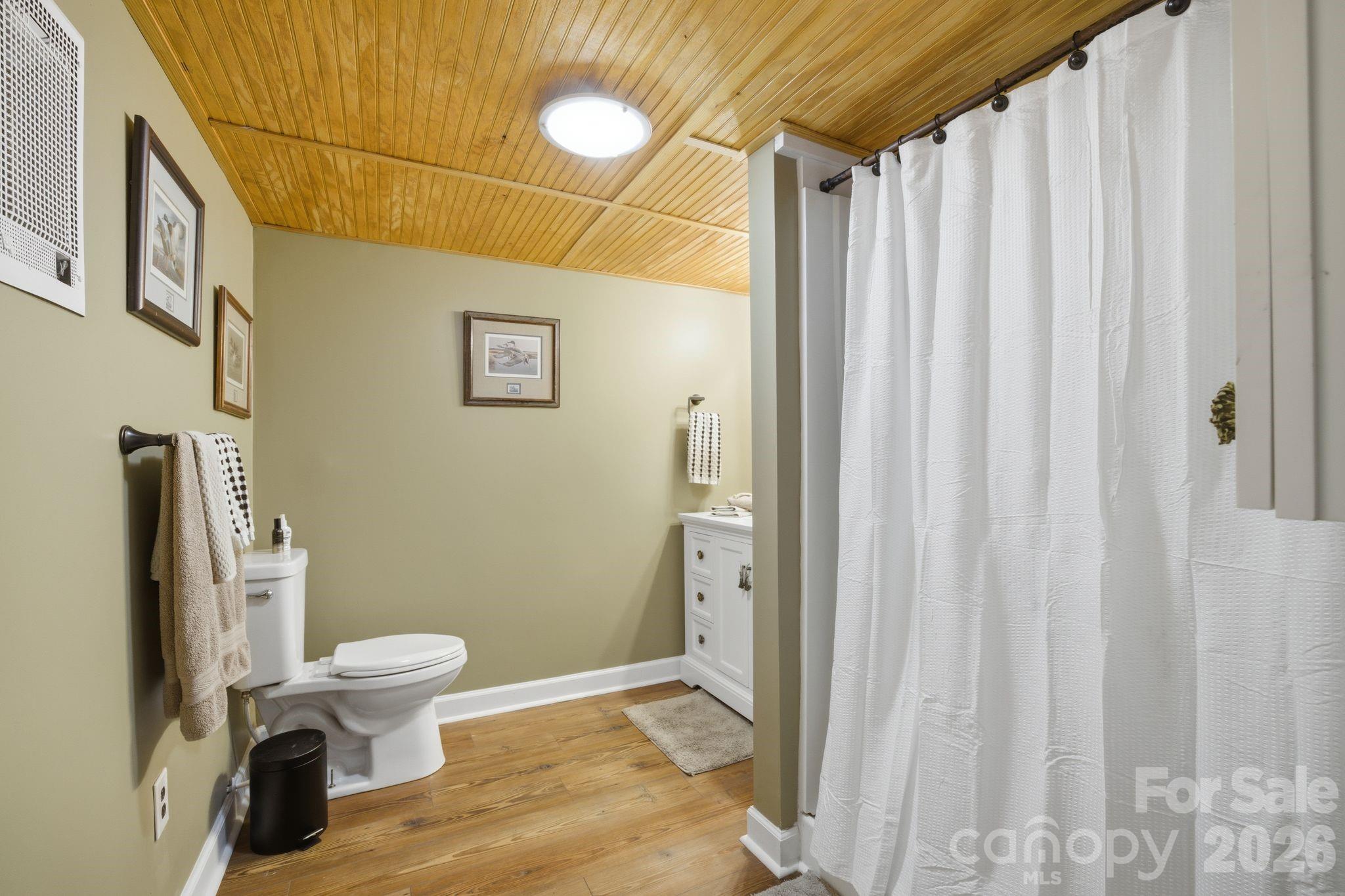 Shady Cove - Residential