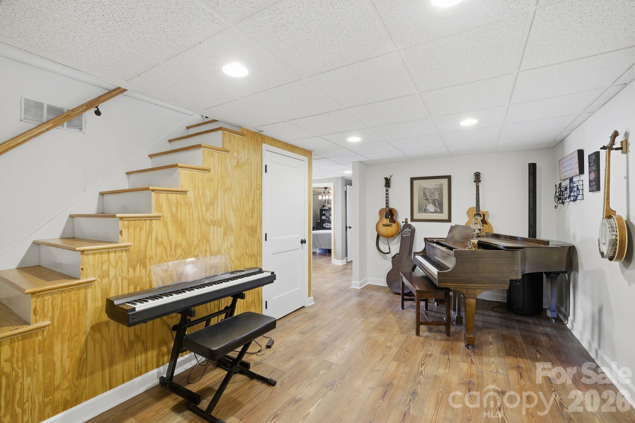 Shady Cove - Residential