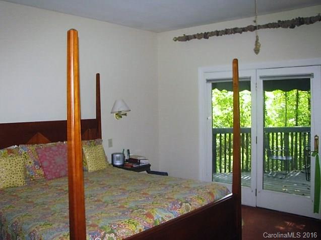 Country Club Gardens - Residential