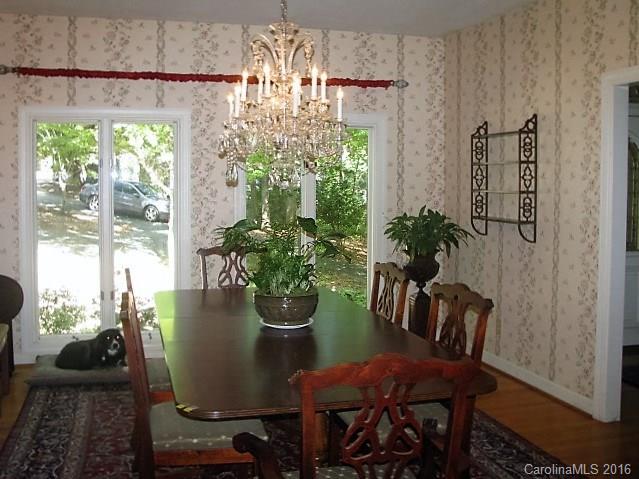 Country Club Gardens - Residential