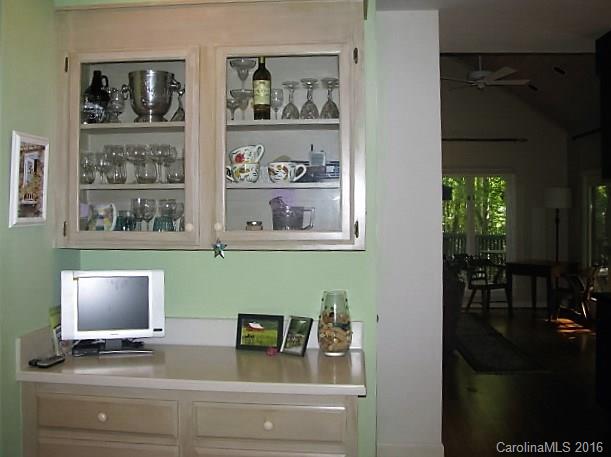 Country Club Gardens - Residential