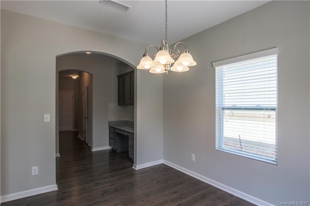 Newport Lakes - Residential