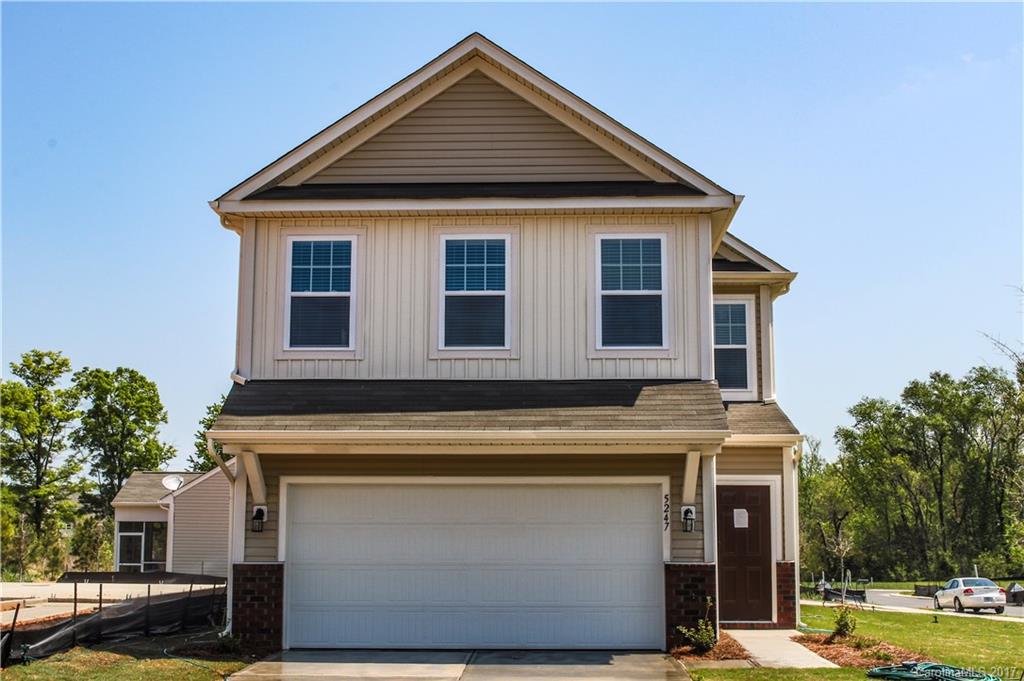 Newport Lakes - Residential