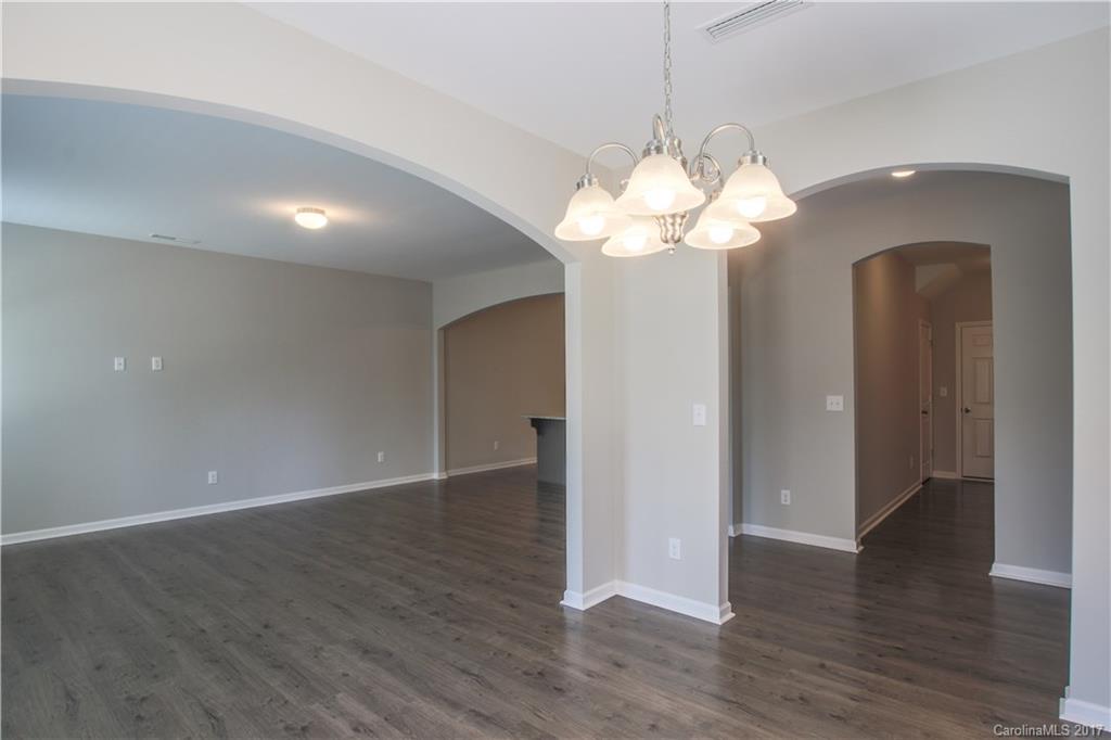 Newport Lakes - Residential