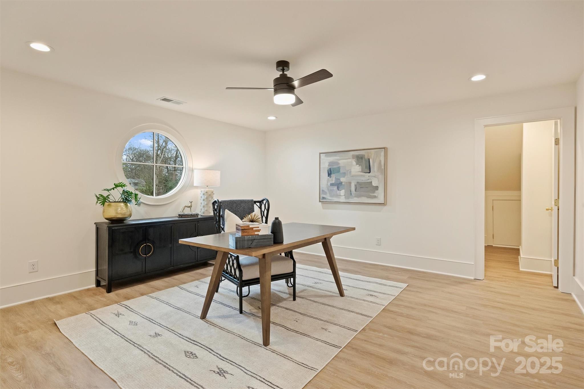 Lansdowne - Residential