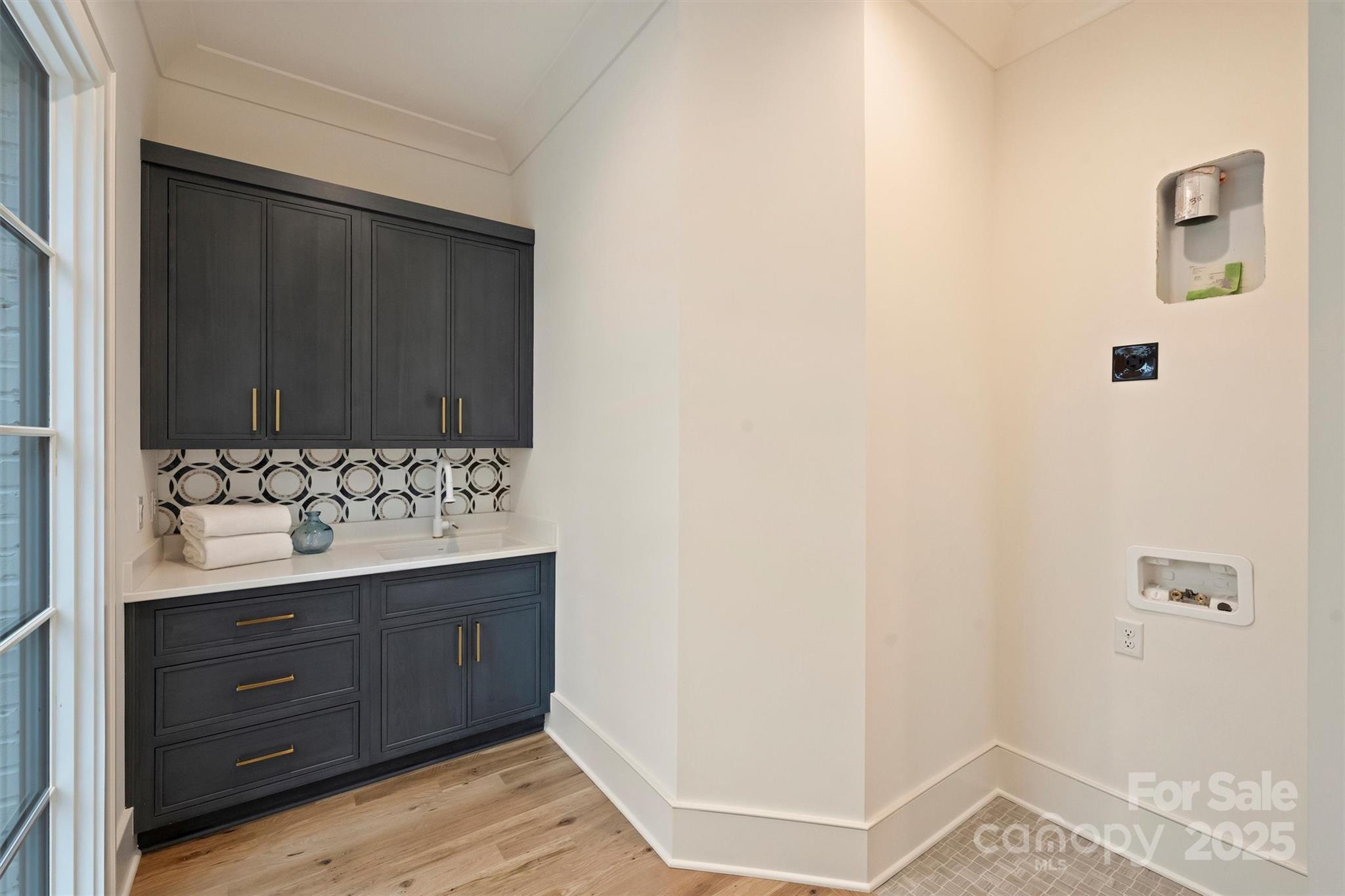 Lansdowne - Residential