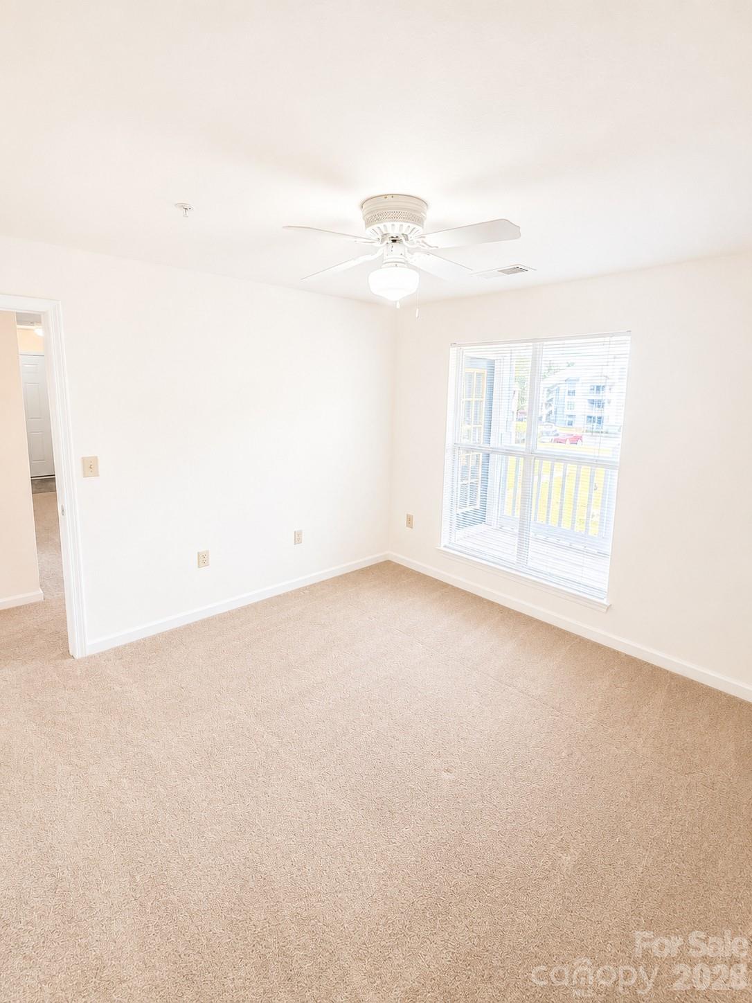 18 Hamiltons Bay Court 436