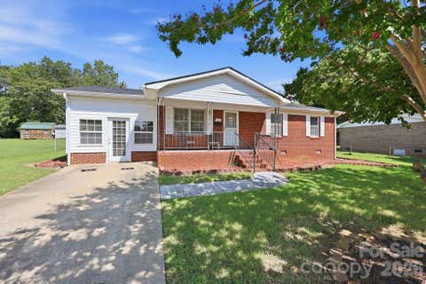 Photo of 534 S Martin Luther King Jr Avenue, Salisbury, NC 28144 (MLS # 4418466)