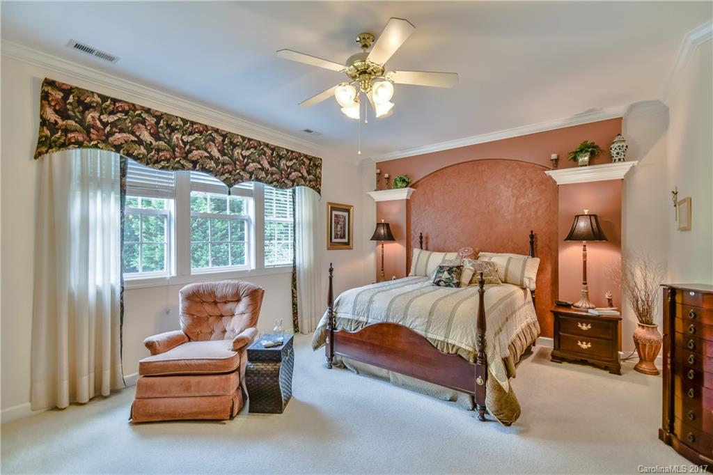 Morrison Cove - Residential