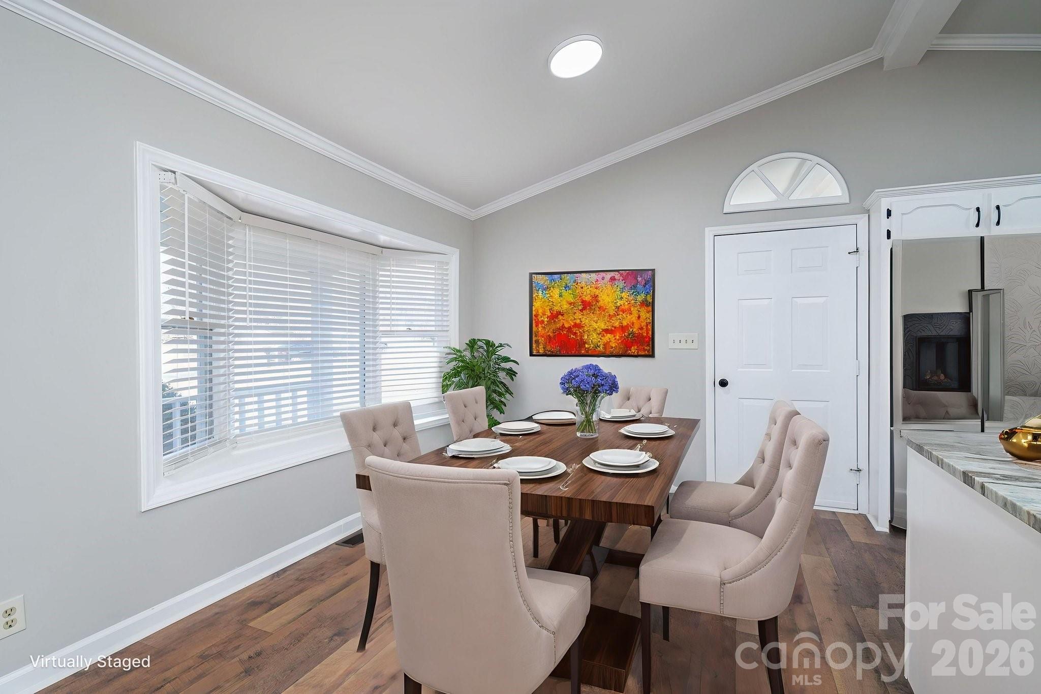 LINCOLN FOREST - Residential