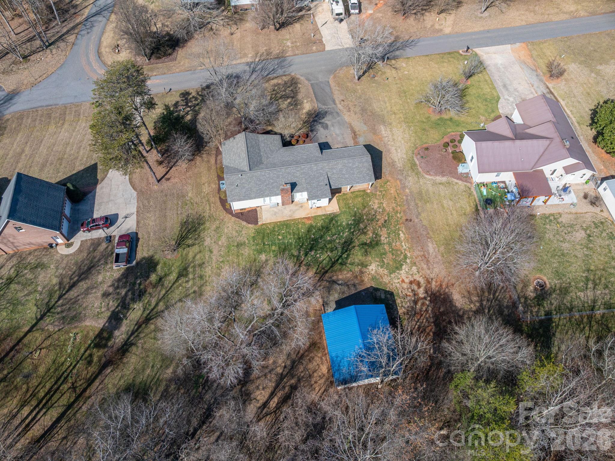 LINCOLN FOREST - Residential