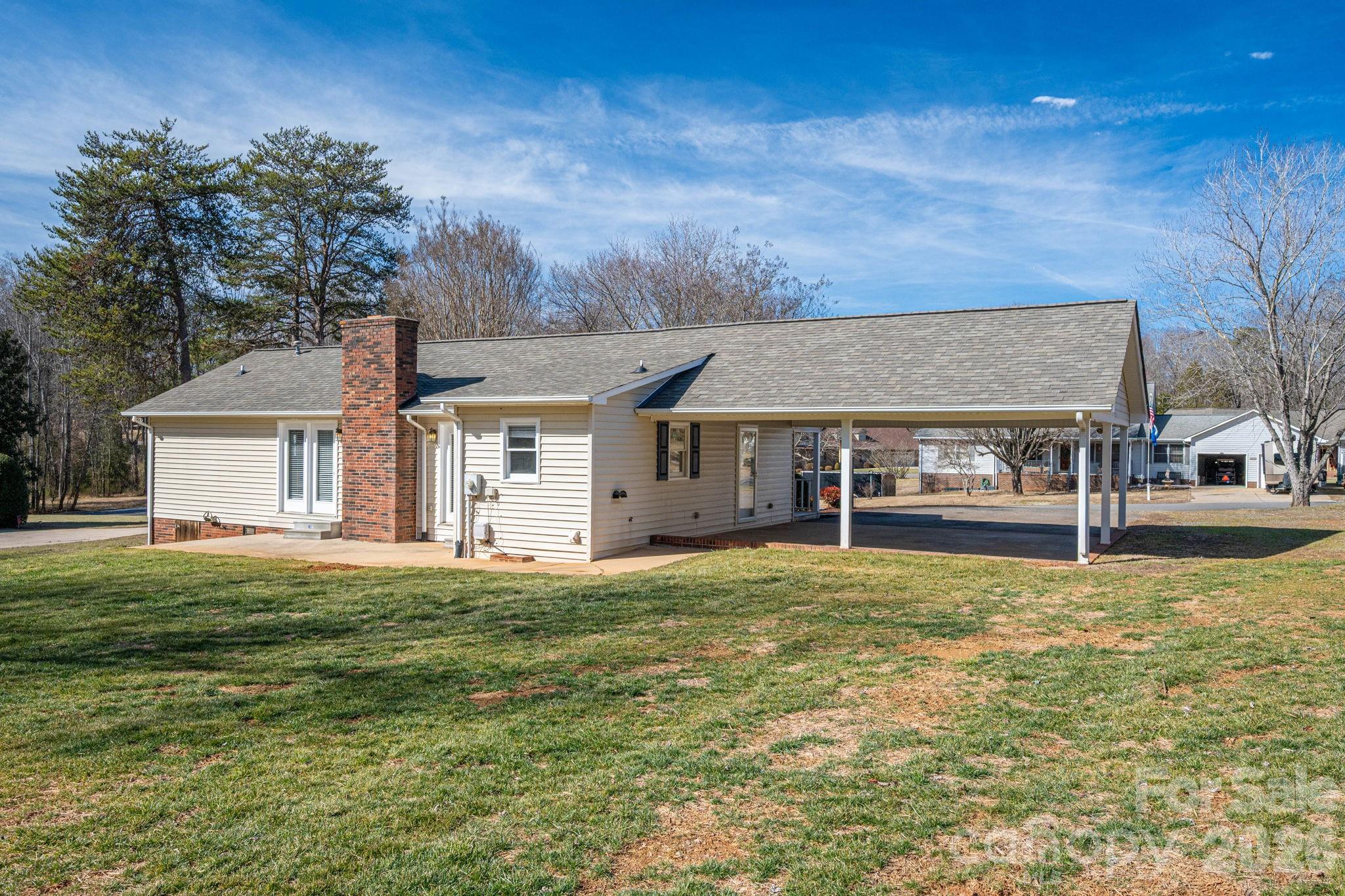LINCOLN FOREST - Residential
