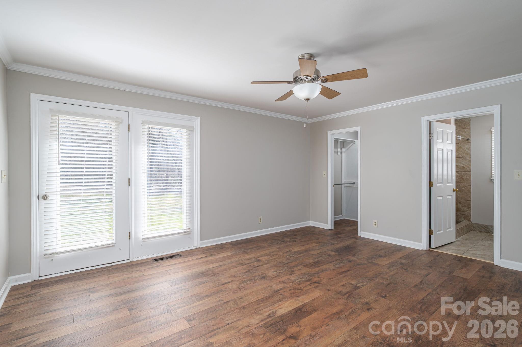 LINCOLN FOREST - Residential