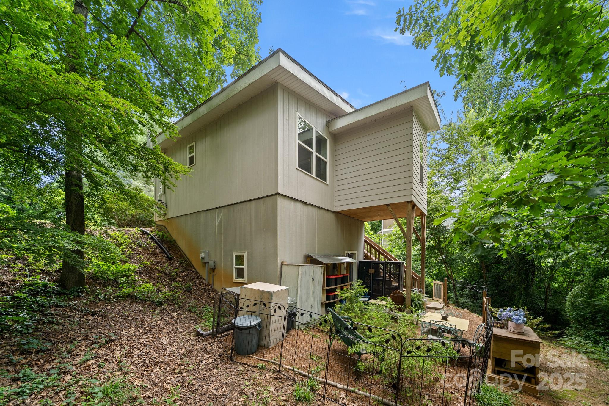 211 Summer Street