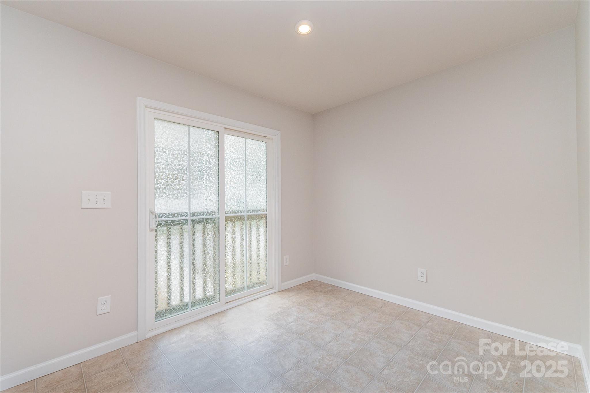 North End Commons - Residential Lease