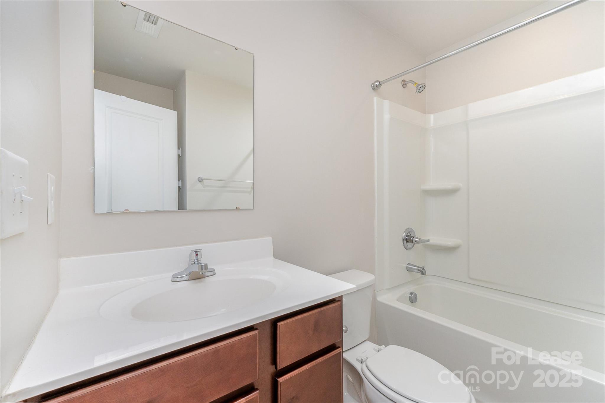 North End Commons - Residential Lease