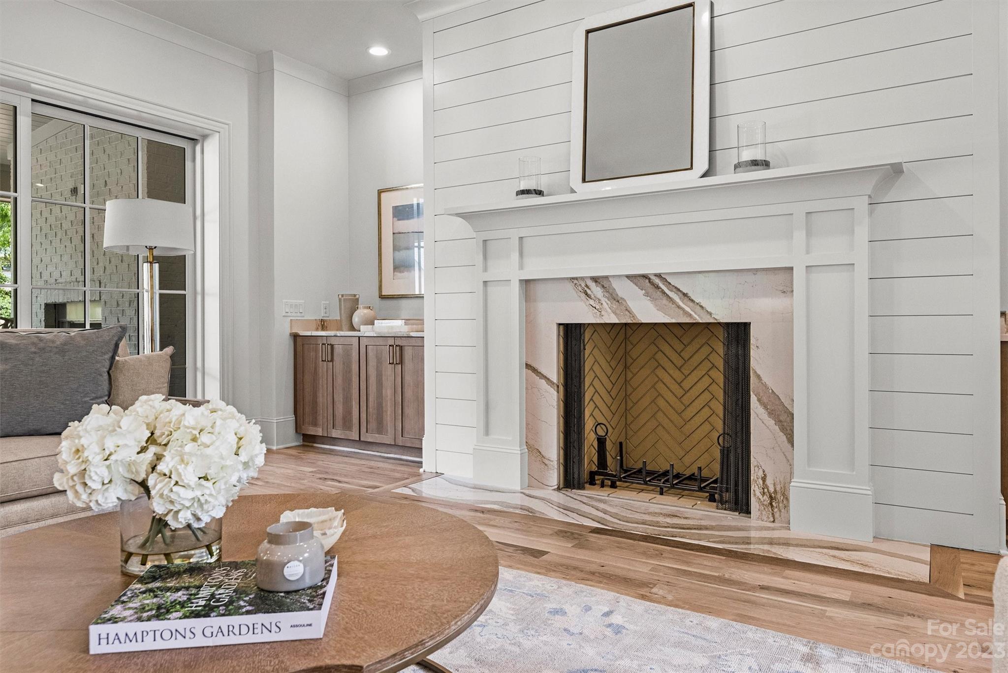 Lansdowne - Residential