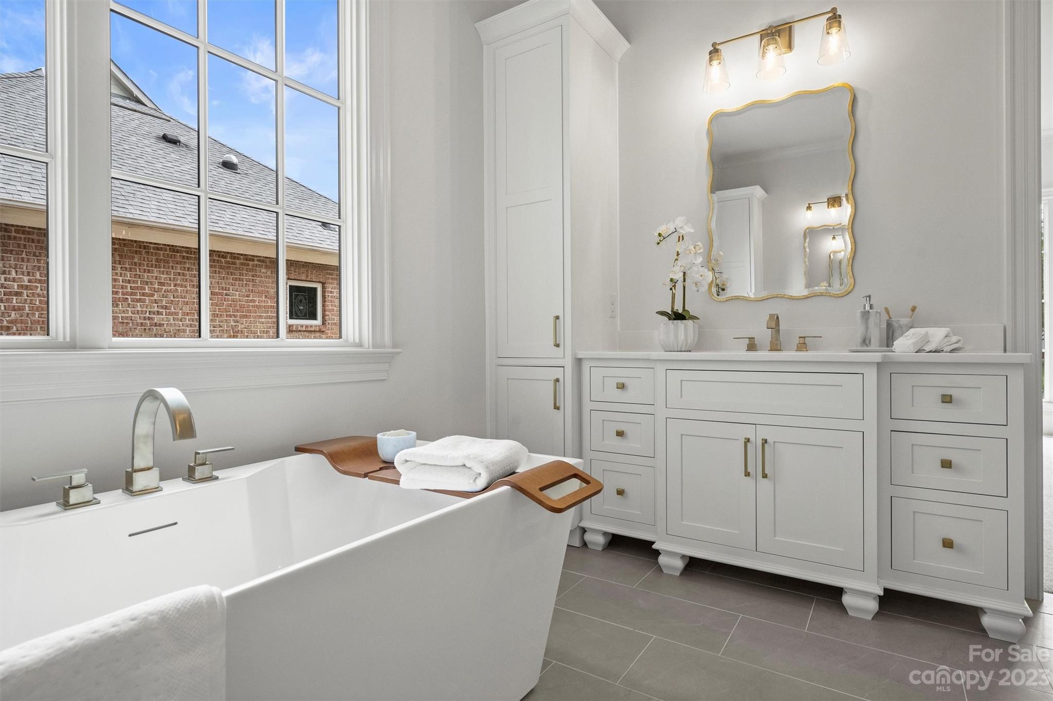 Lansdowne - Residential