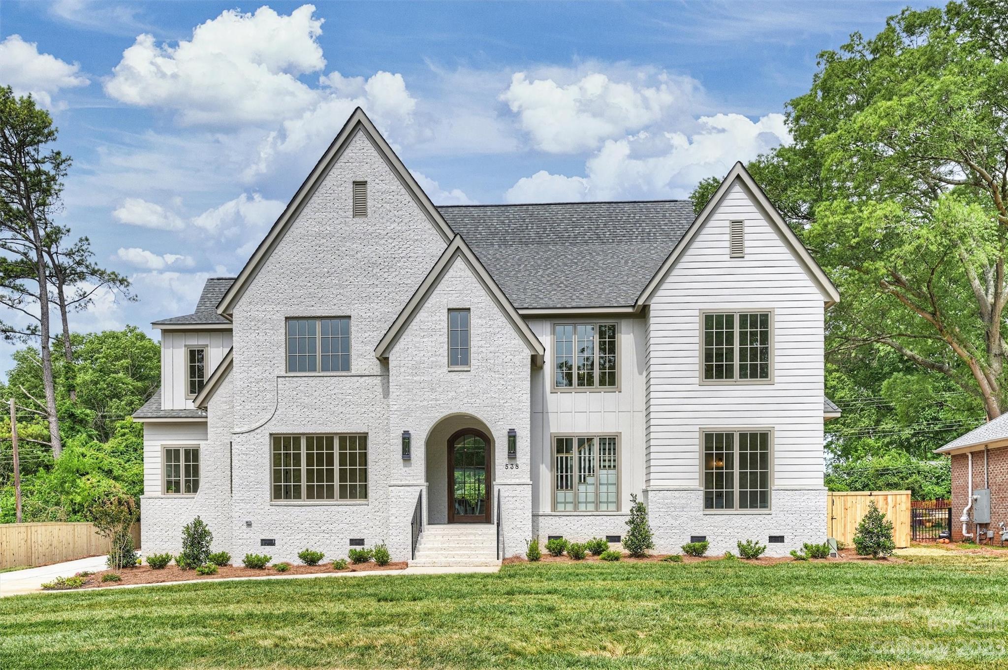 Lansdowne - Residential