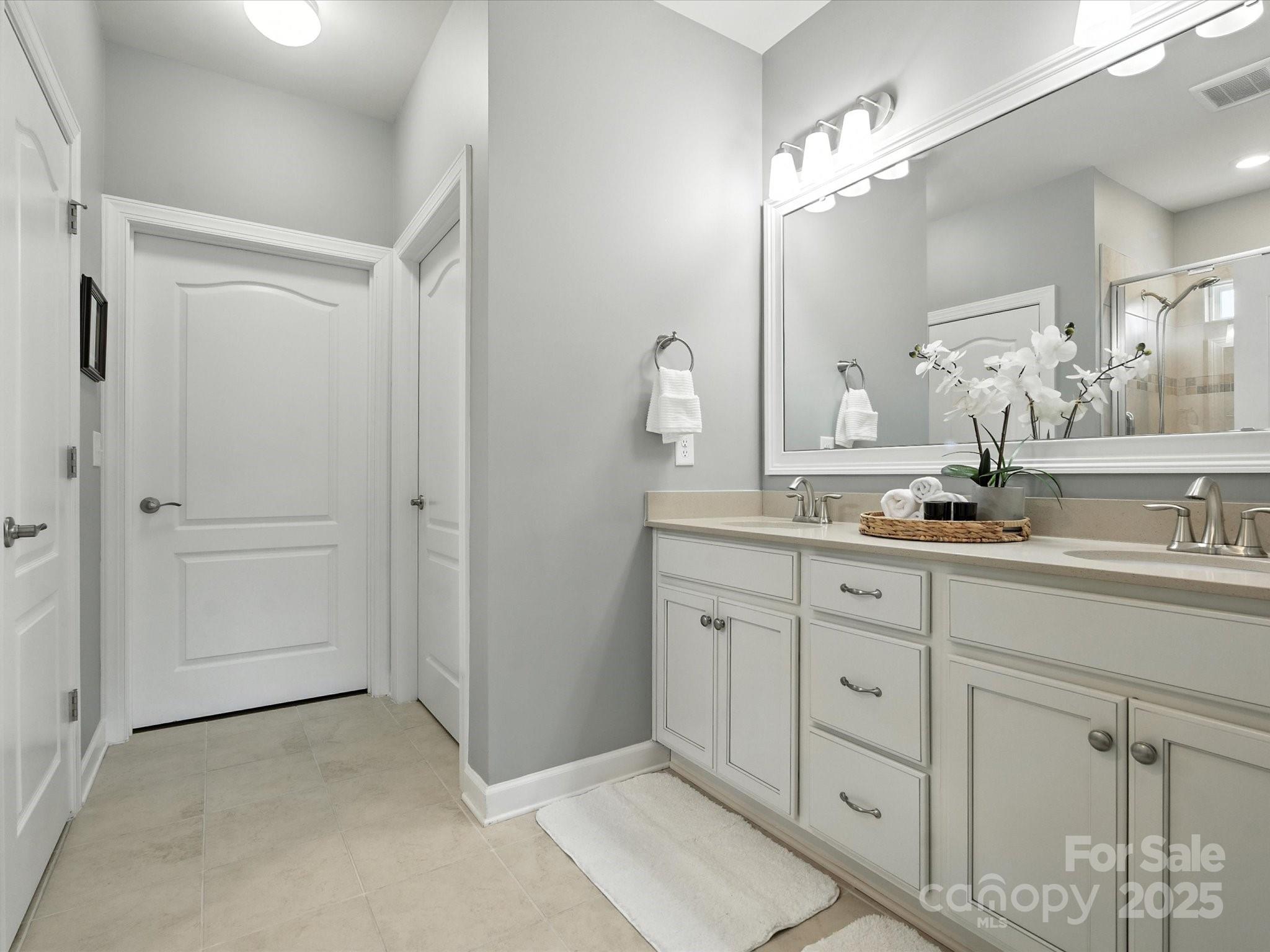 Tree Tops - Residential