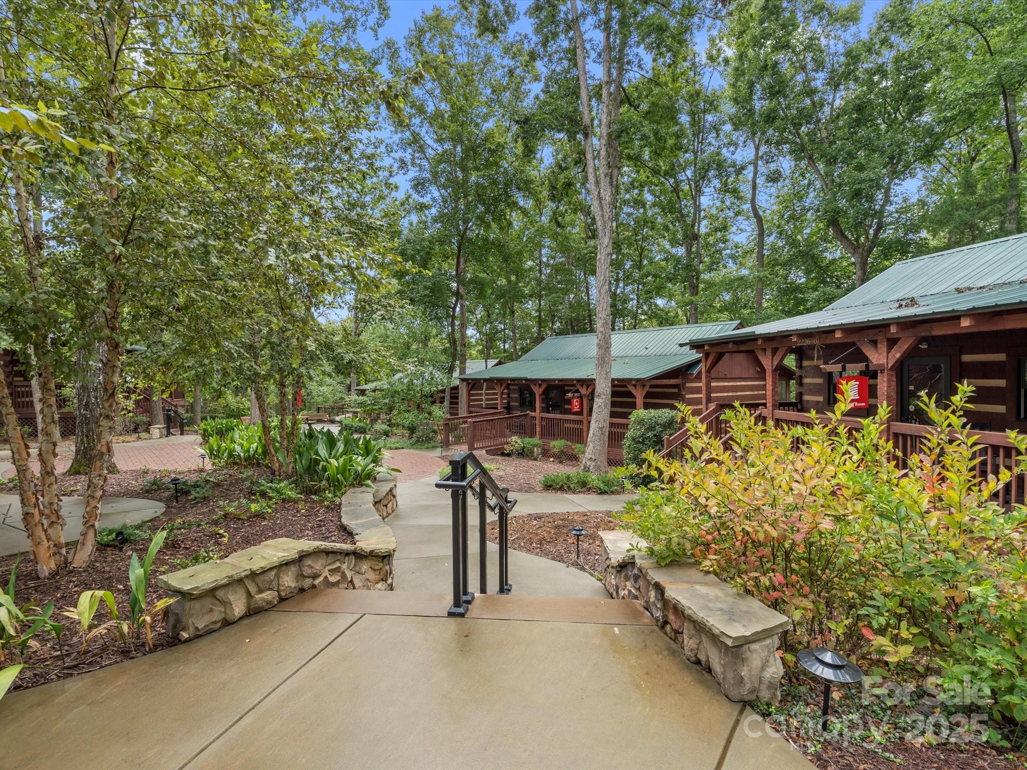 Tree Tops - Residential