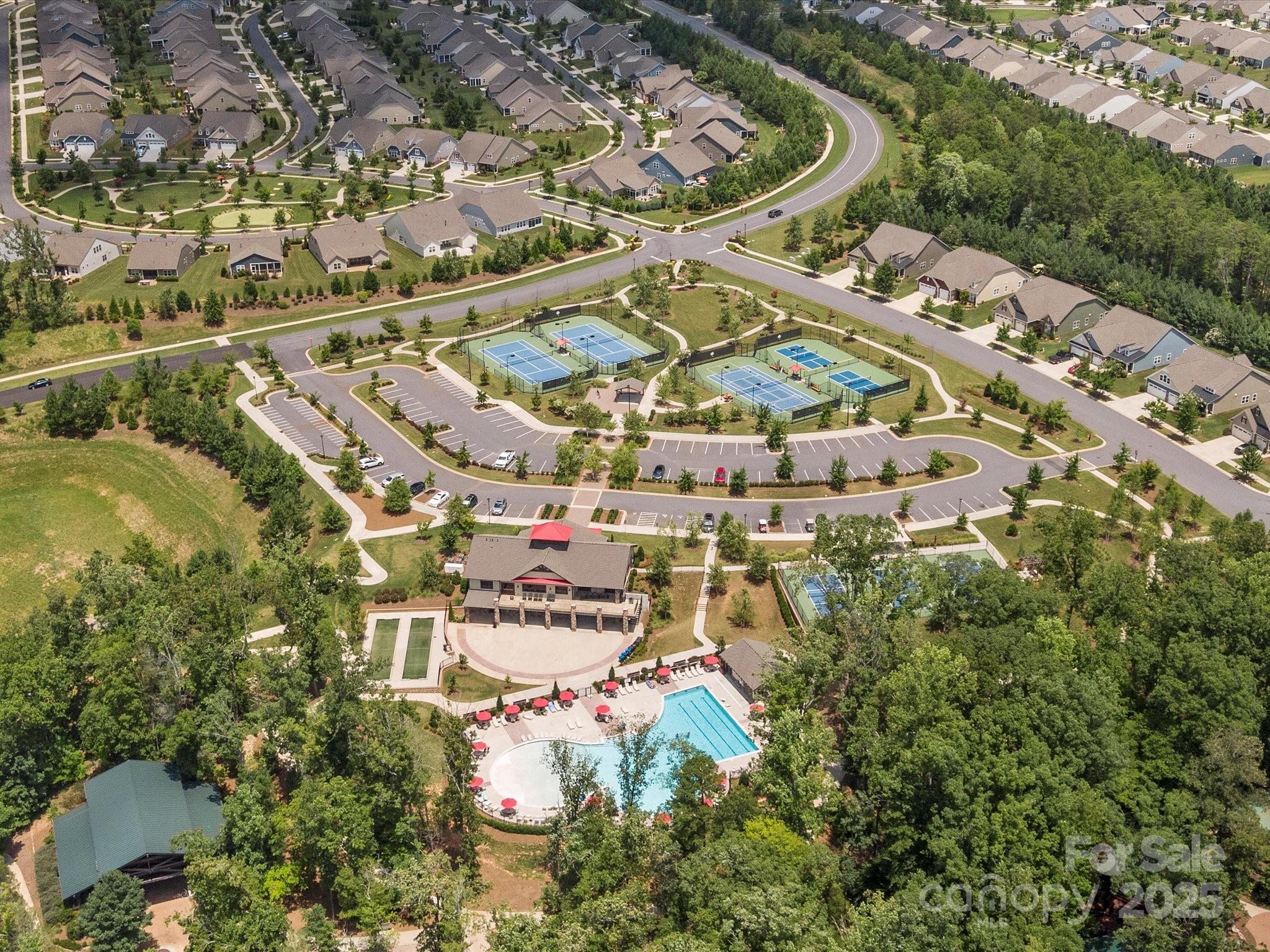 Tree Tops - Residential