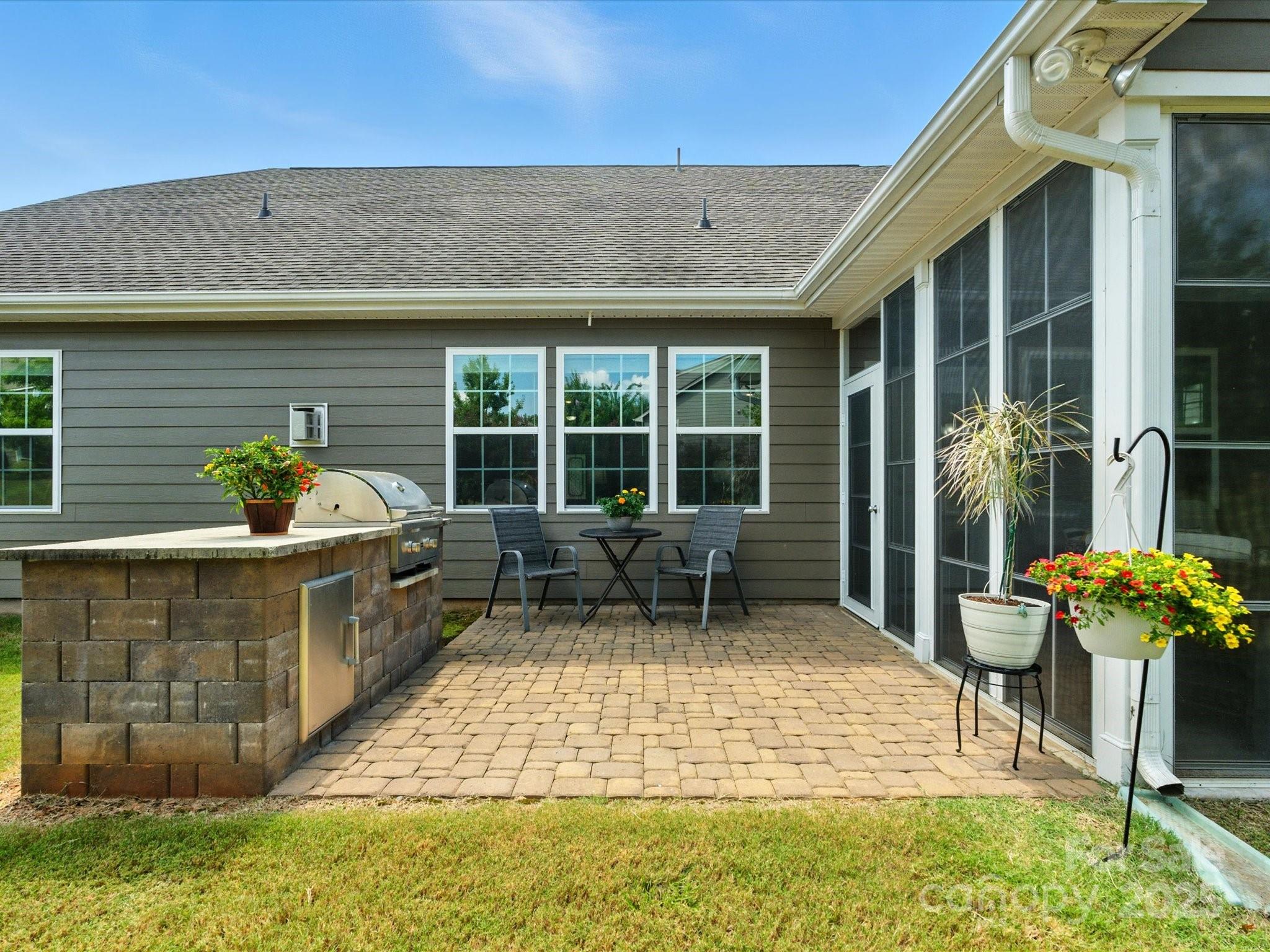 Tree Tops - Residential