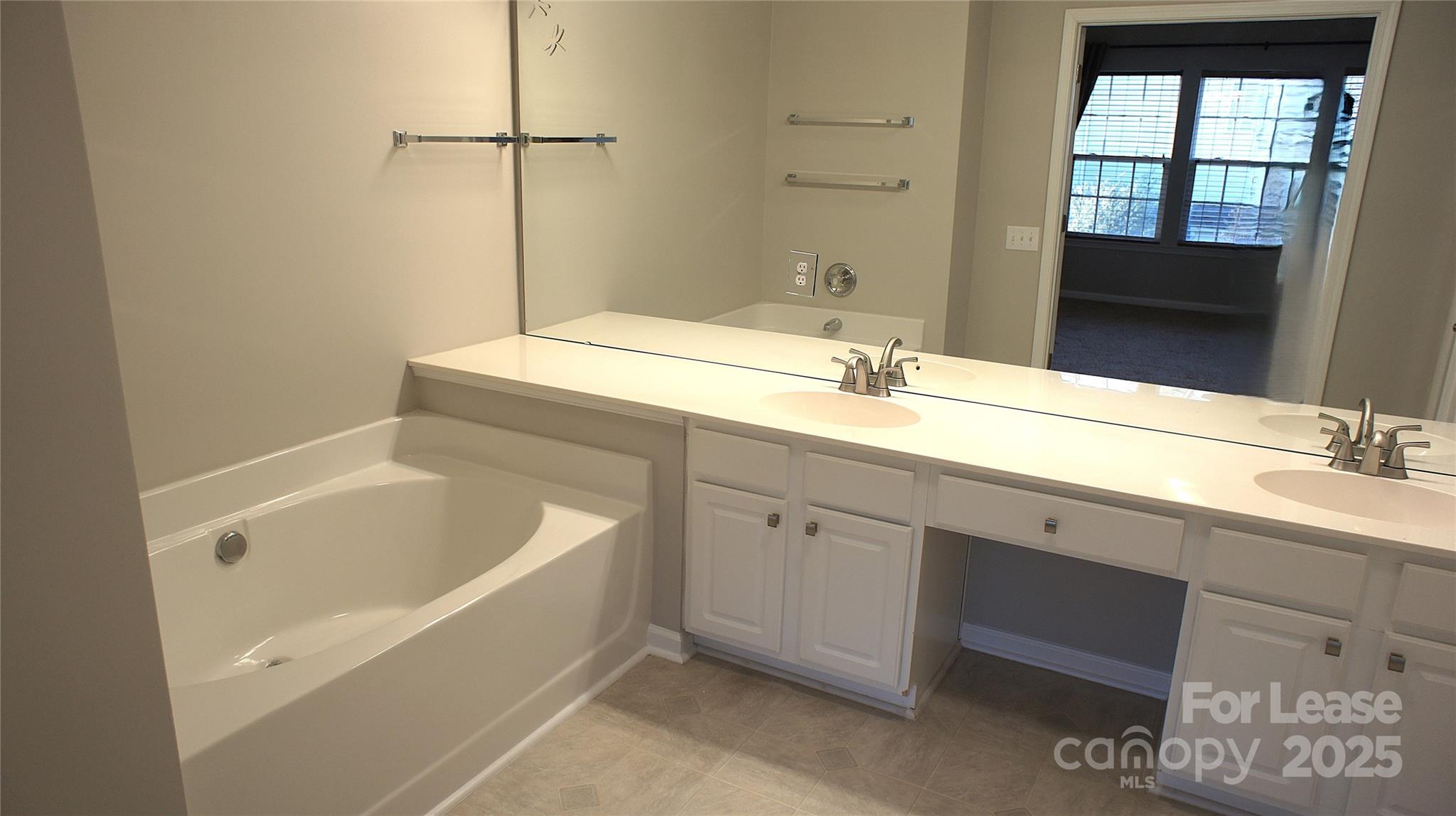 Reavencrest - Residential Lease