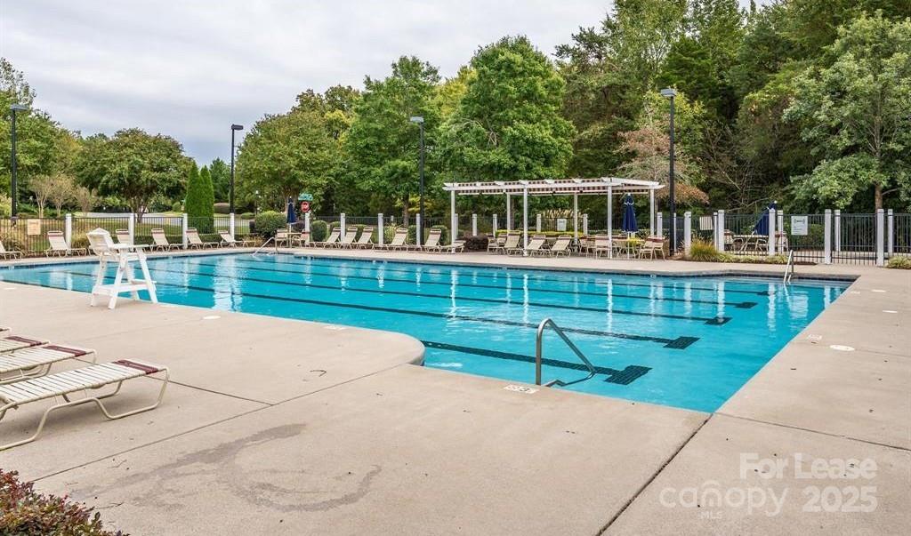 Reavencrest - Residential Lease