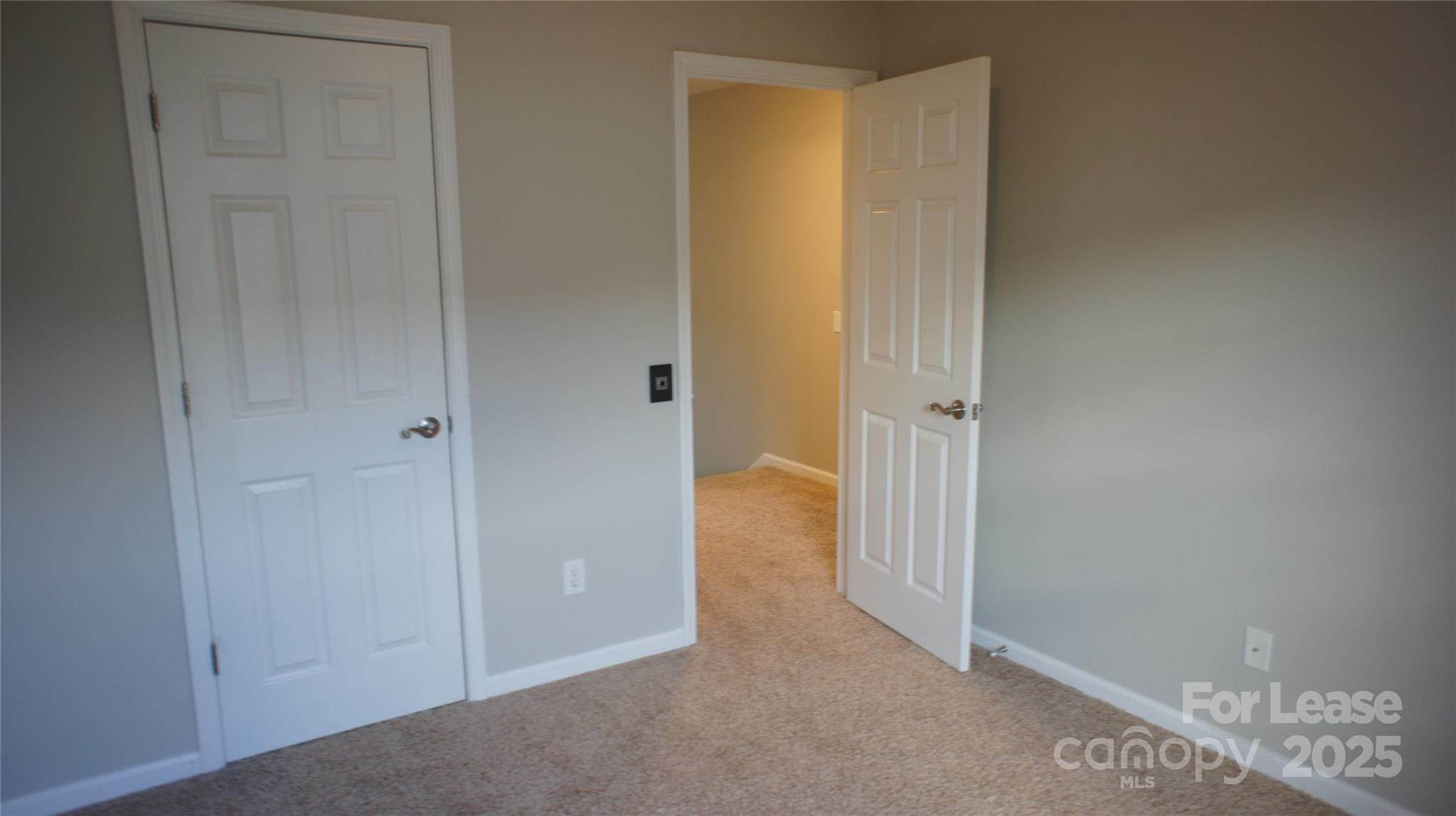 Reavencrest - Residential Lease