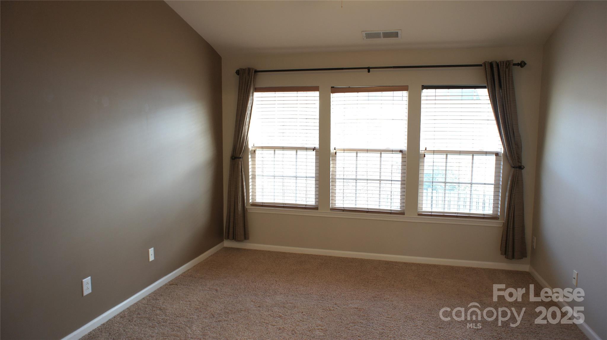 Reavencrest - Residential Lease