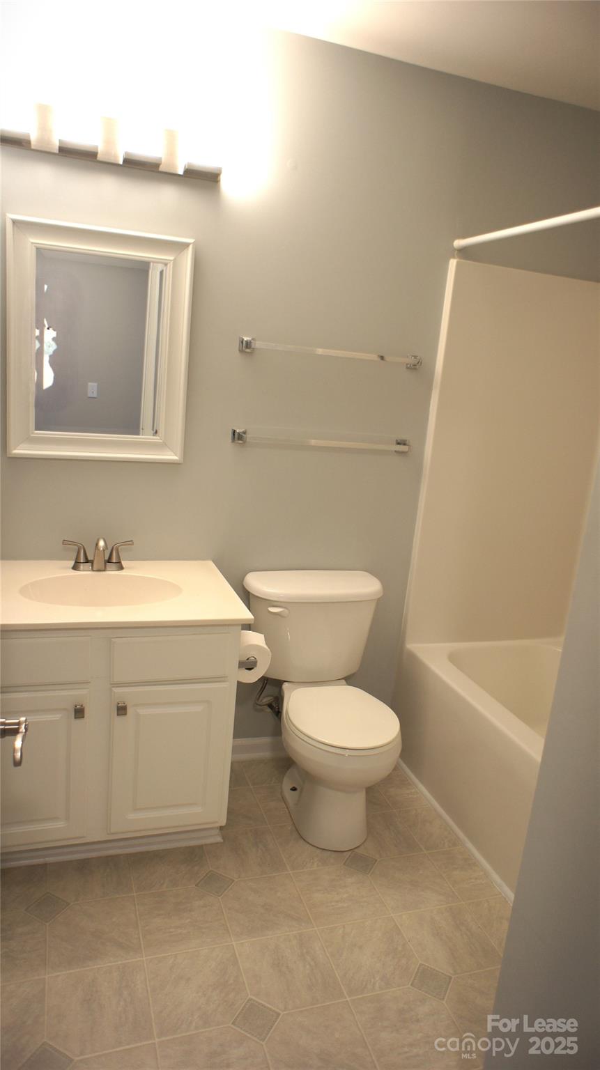 Reavencrest - Residential Lease