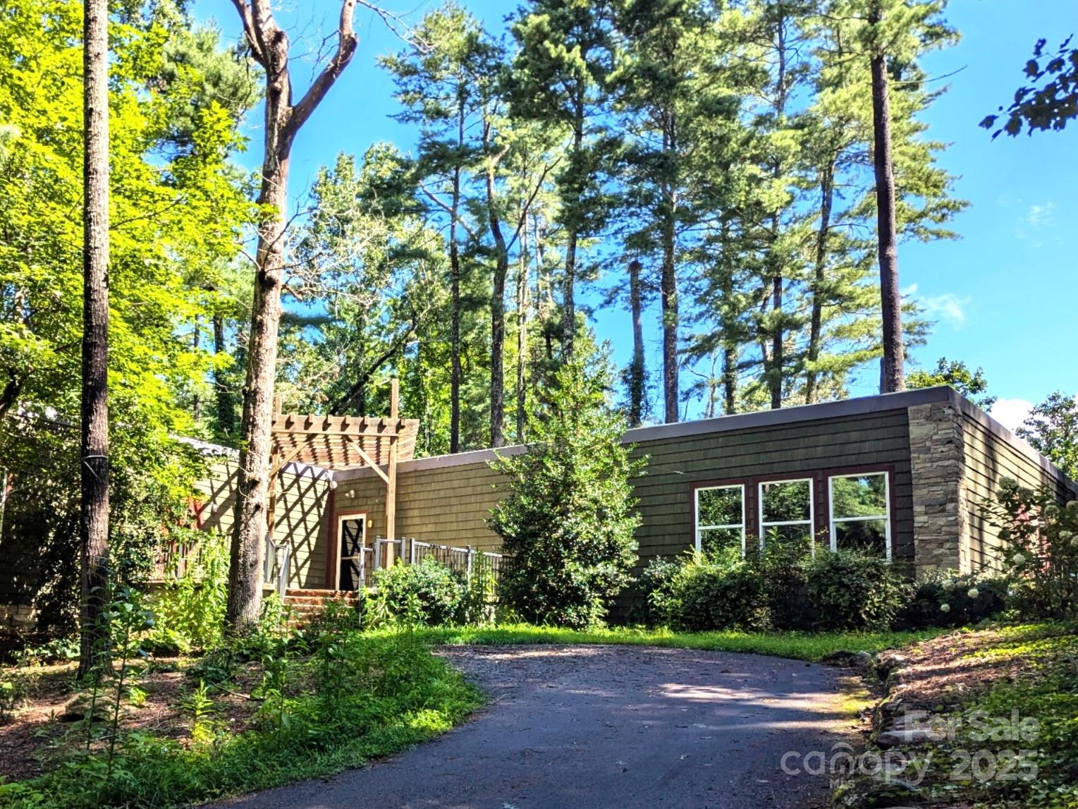 447 Lily Pad Lane