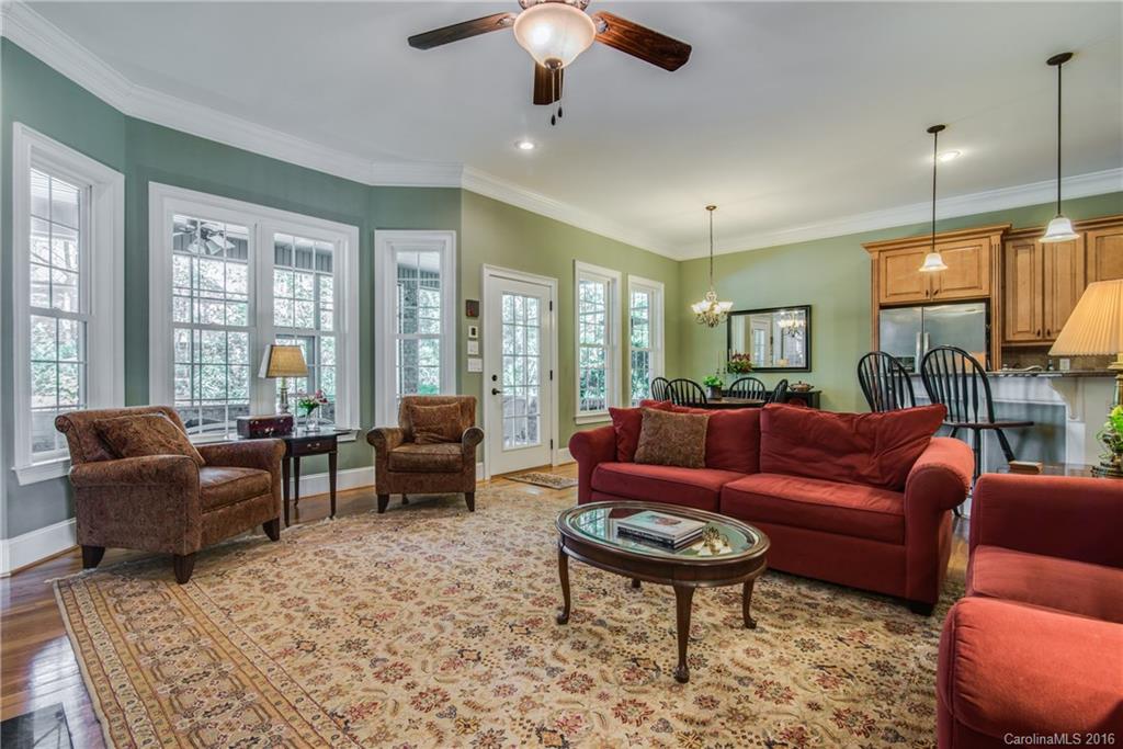 Cowans Ford Country Club - Residential