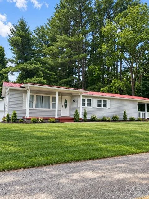 93 Valley View Circle, Waynesville, NC, 28786