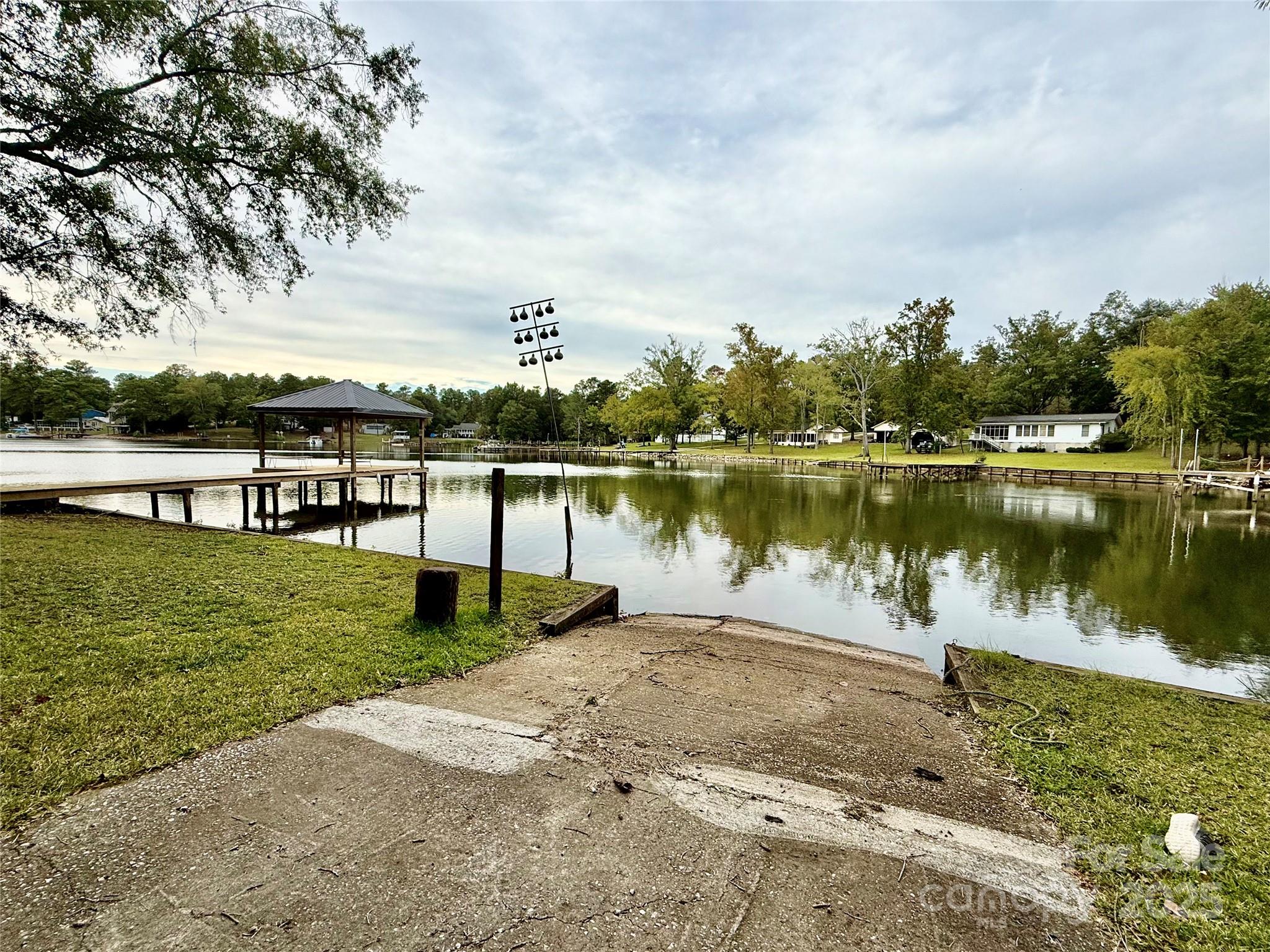 2178 Duck Cove Road