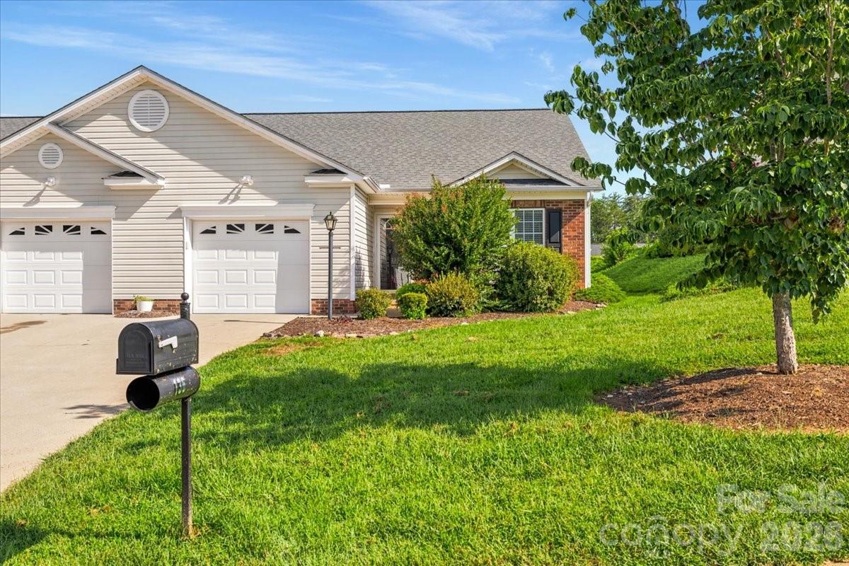 136 Morgan Trace Drive SW
