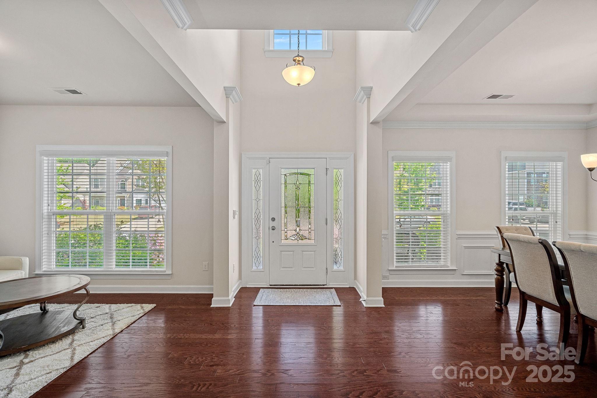 9867 Travertine Trail