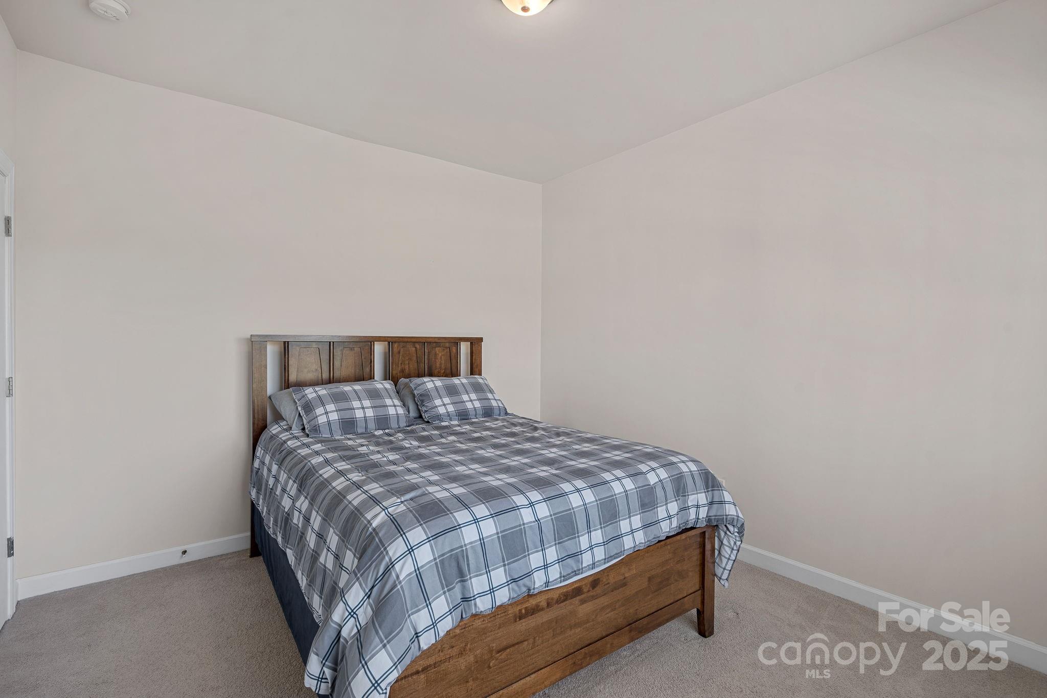 Waterford on the Rocky River - Residential