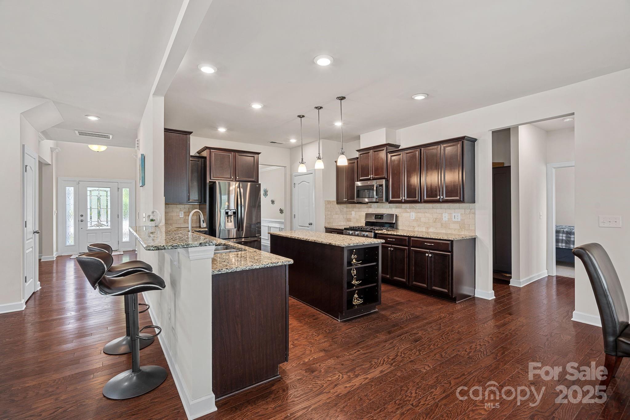 Waterford on the Rocky River - Residential