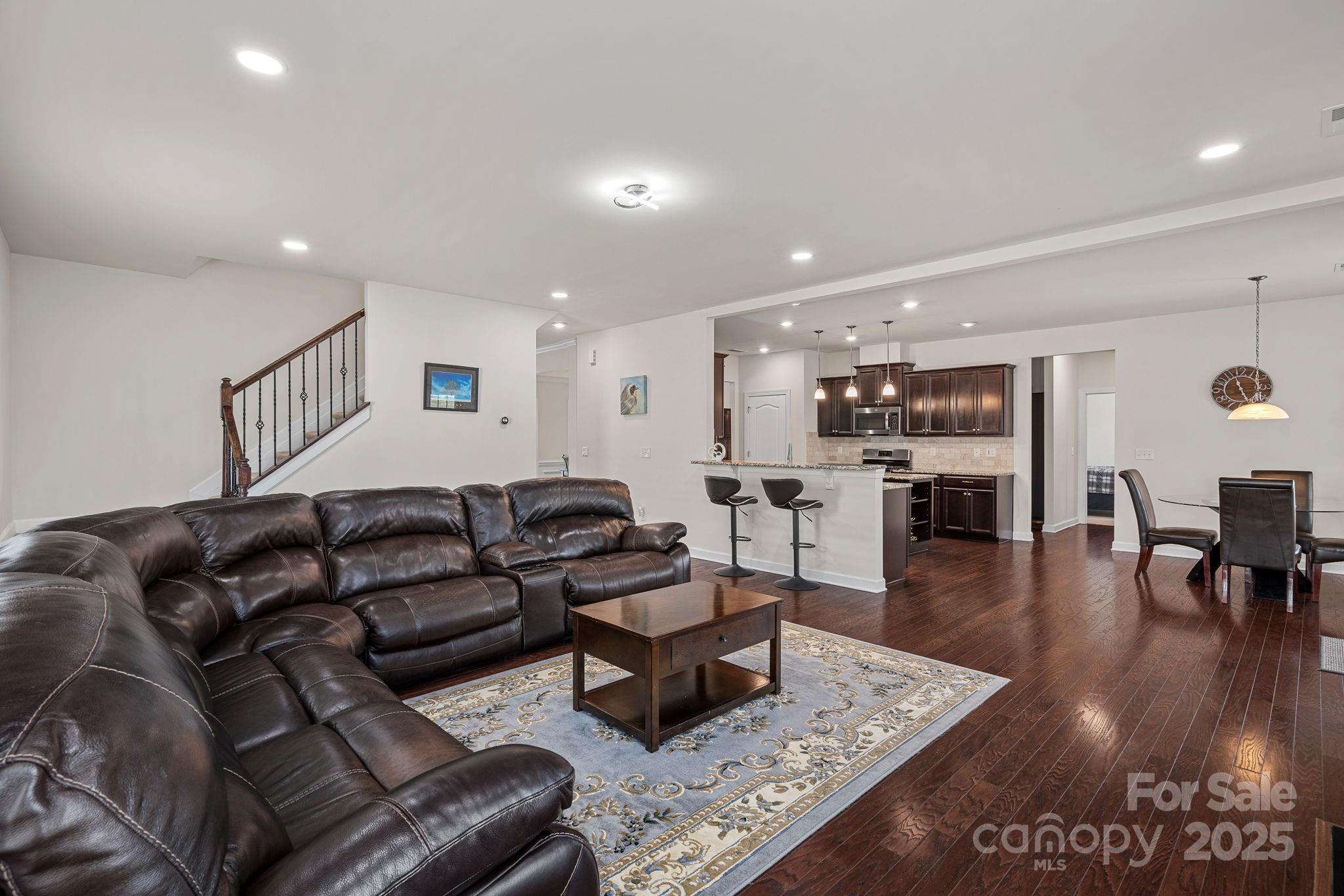 Waterford on the Rocky River - Residential