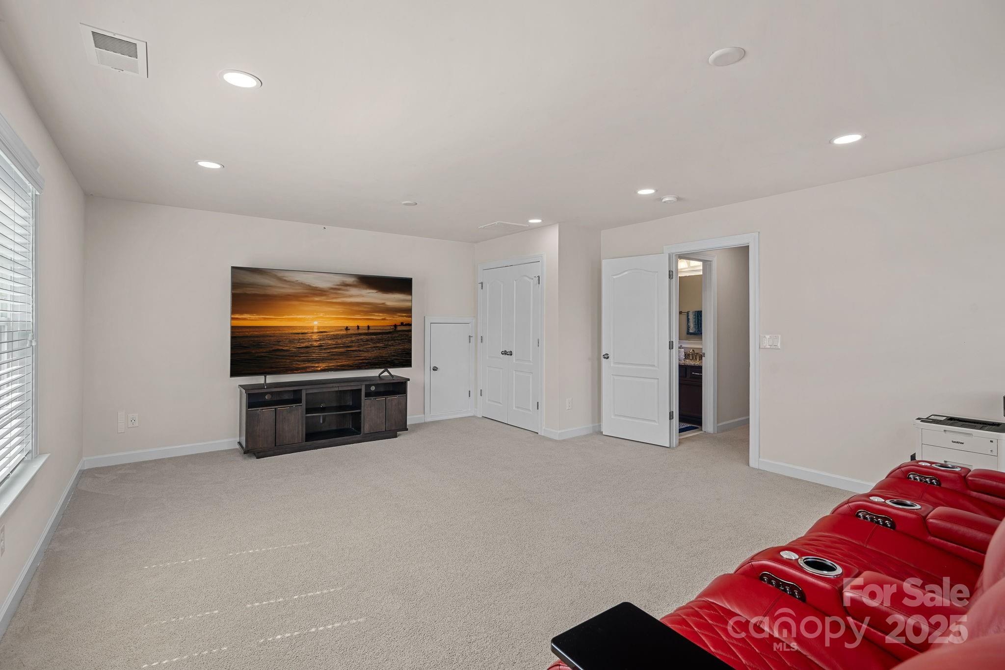 Waterford on the Rocky River - Residential