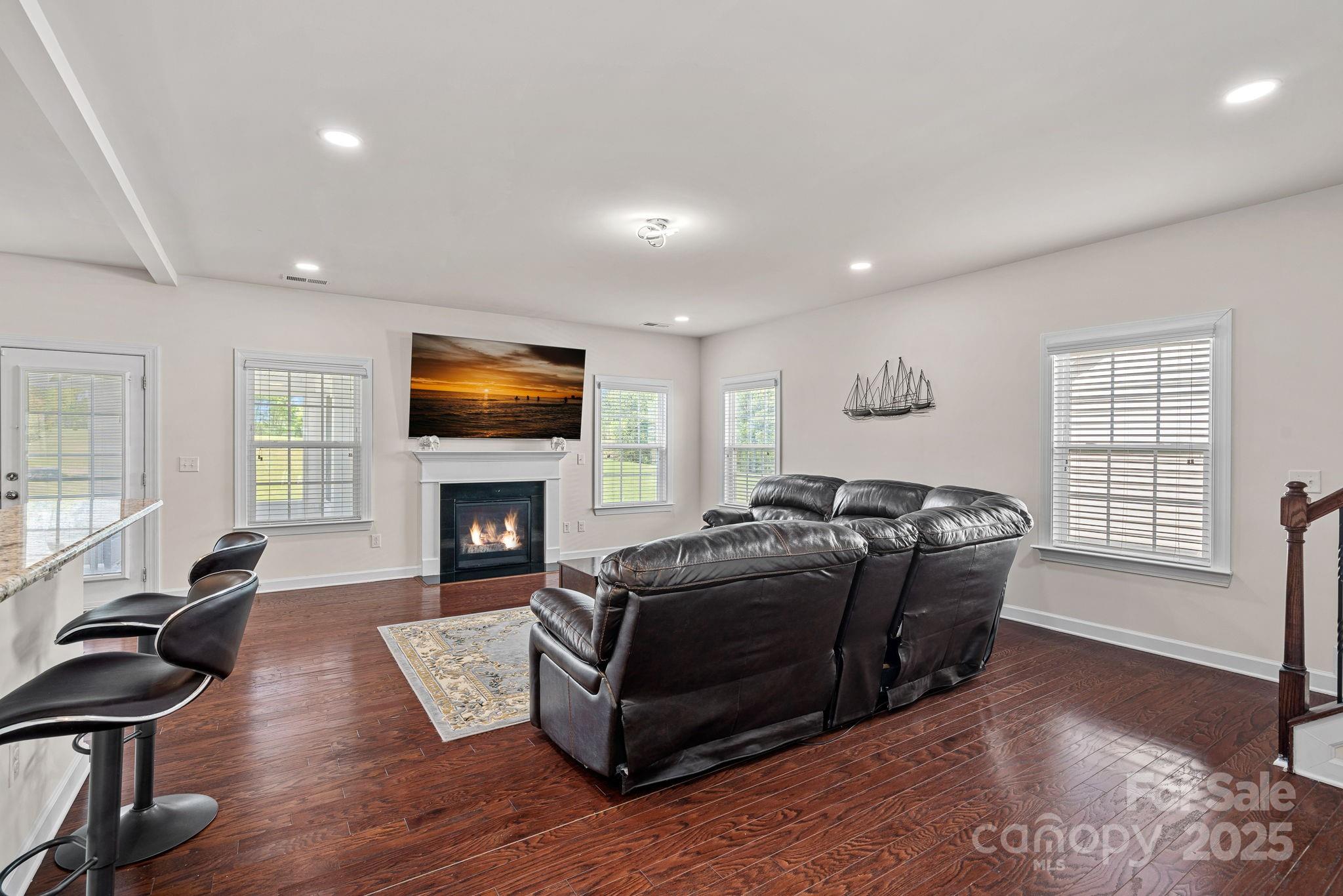 Waterford on the Rocky River - Residential