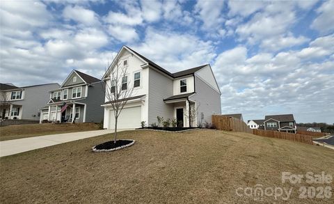Photo of 104 Mooring Drive, Statesville, NC 28677 (MLS # 4365845)