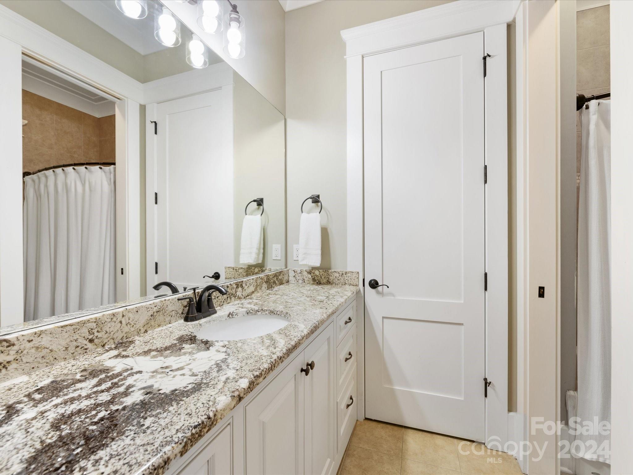 Reverdy End - Residential