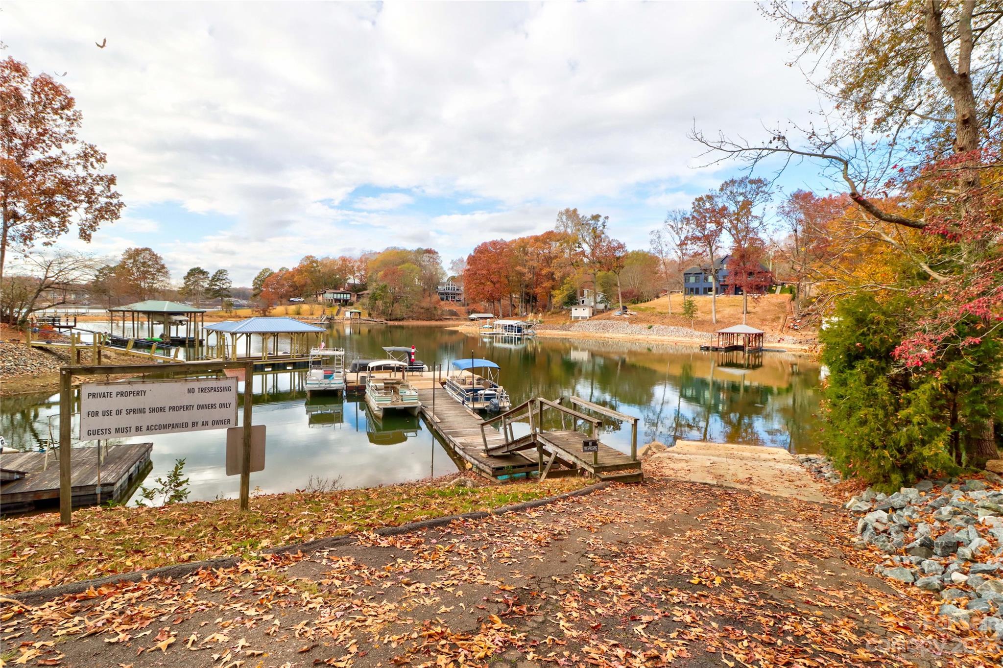 Spring Shore - Residential