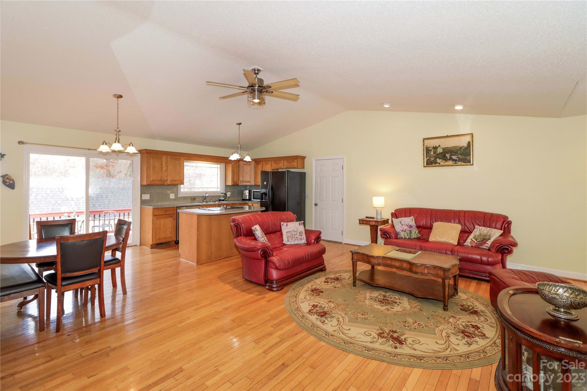 Spring Shore - Residential