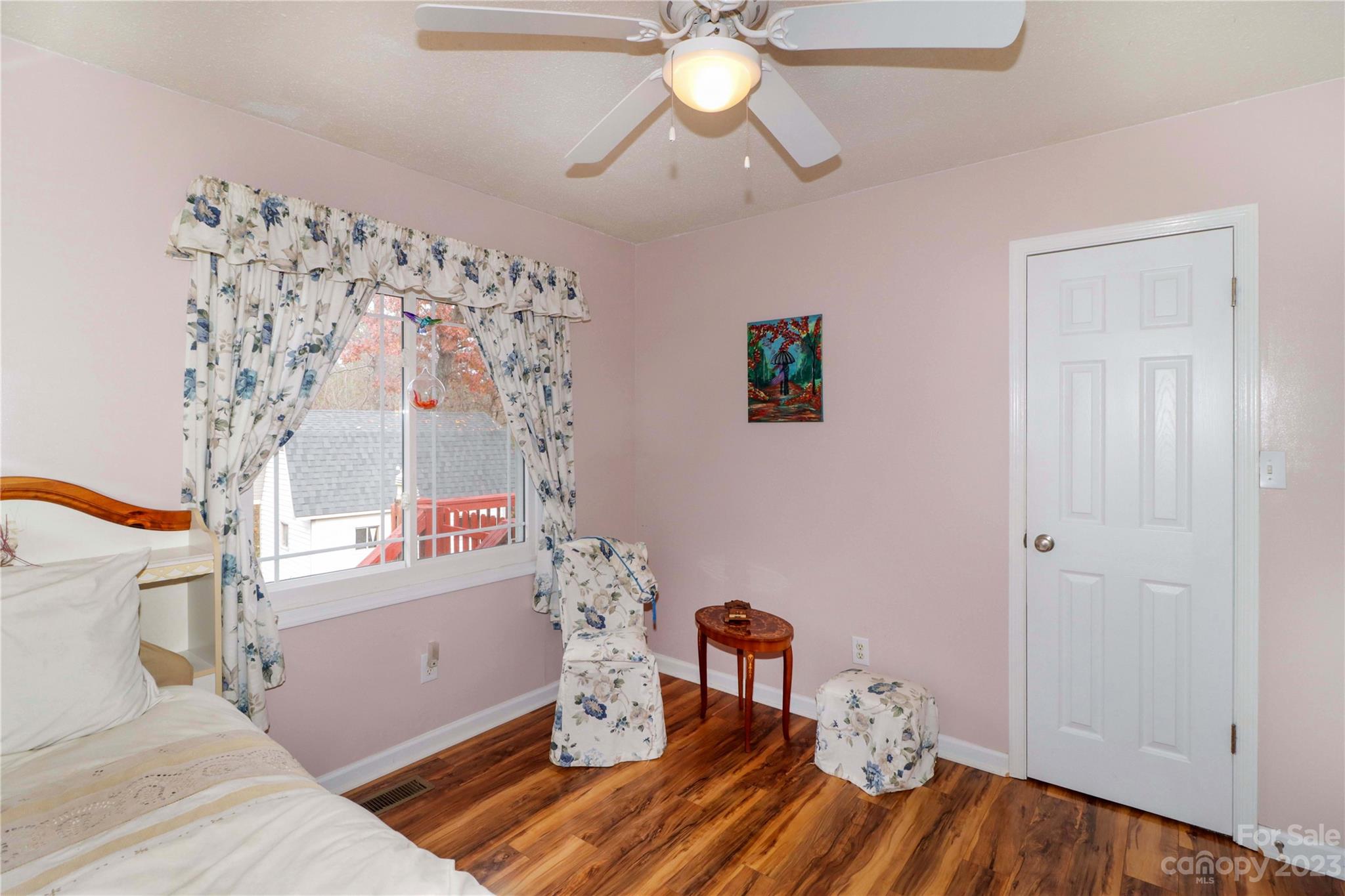 Spring Shore - Residential