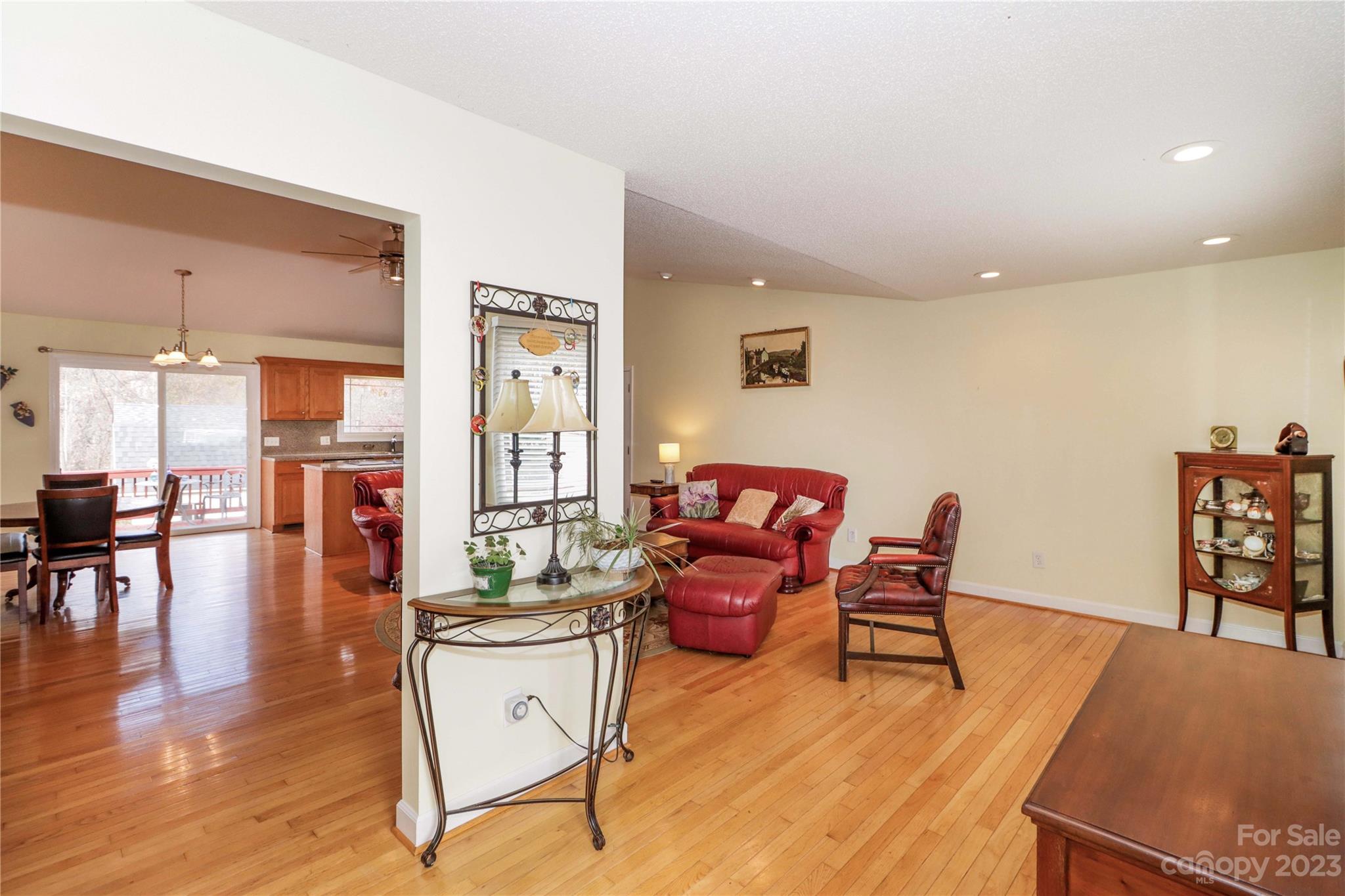 Spring Shore - Residential